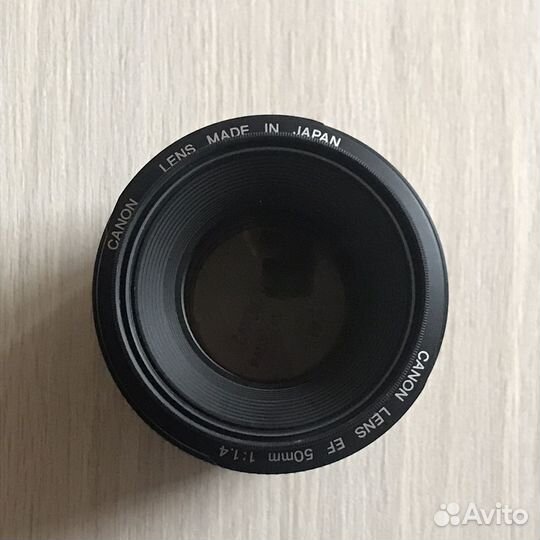 Canon EF 50mm f/1.4 usm