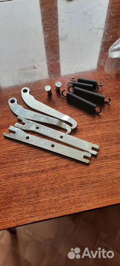 Запчасть на задние тормоза