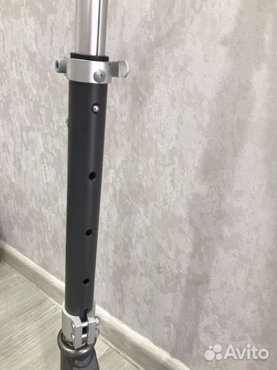 Самокат reaction до 80 кг