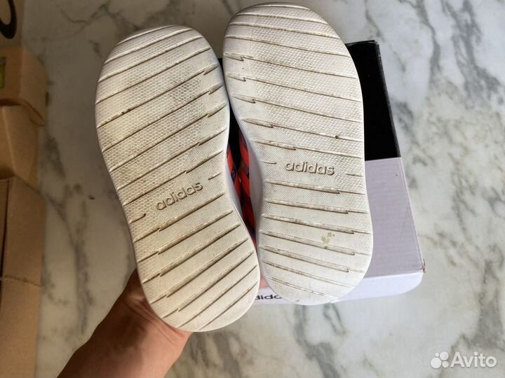 Кроссовки для девочки adidas 23 размера