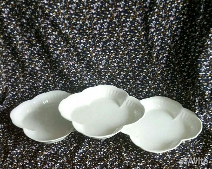 Большое фигурное блюдо тарелка поднос