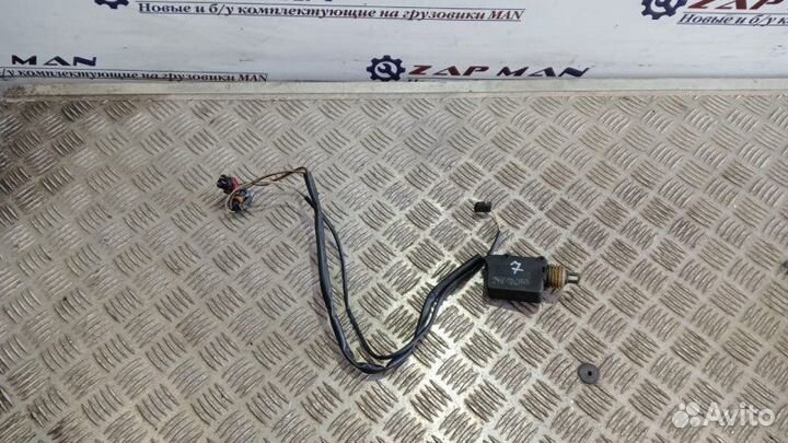 Выключатель Man Tgl