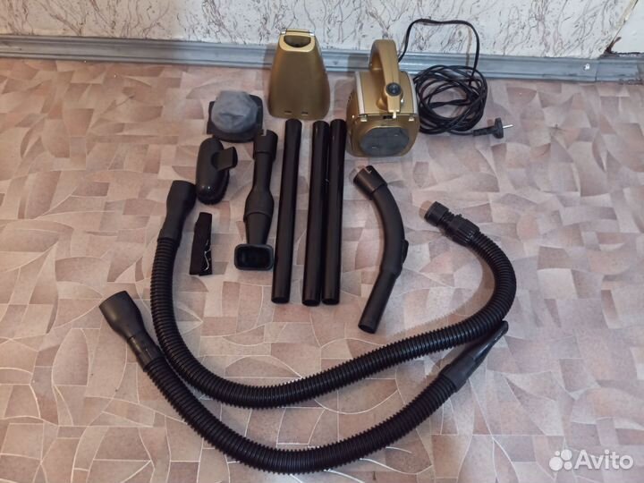 Пылесос vitek VT - 1821 GD (pony 1000 vatt)