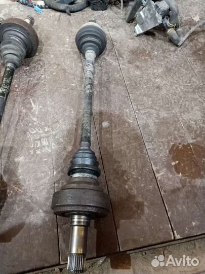 Привод шруз задний vito viano 639