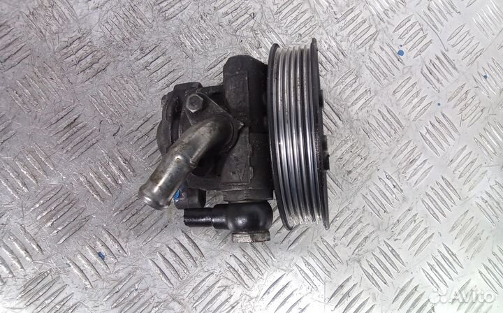 Насос гур Audi Q7 (2005-2015)