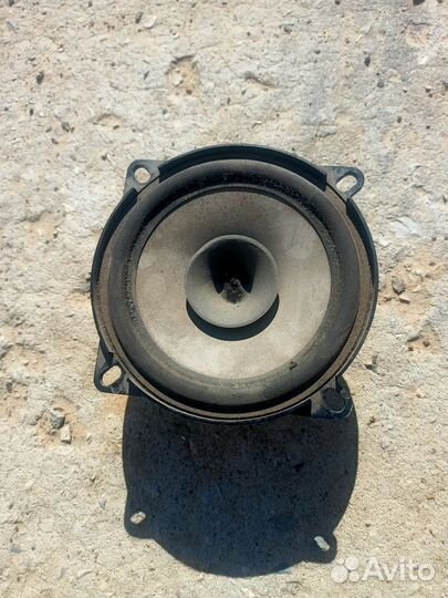 Динамик передний Volvo S40 1