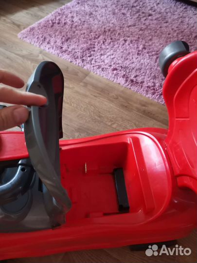 Детская машинка каталка с ручкой