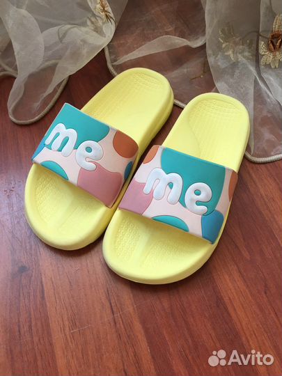 Купальники для девочки 6-8, сланцы 31