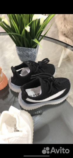 Кроссовки детские 28 29