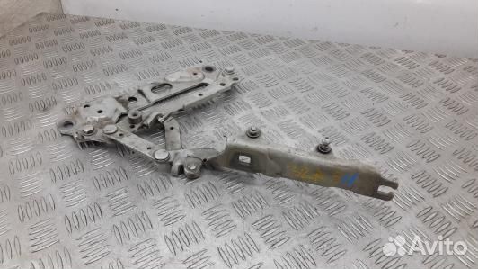 Петля капота BMW 5 F10/F11 (3BA05D501)