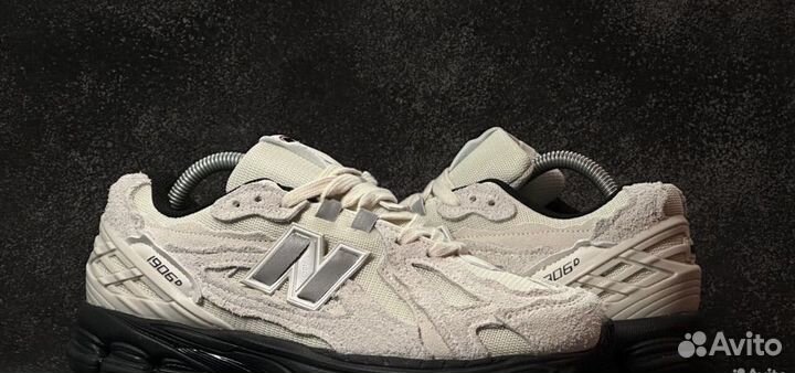 Кроссовки New Balance 1906r