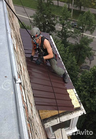 Крыша из профнастила для балконов