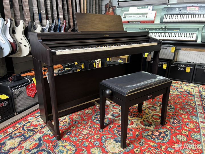 Цифровое пианино роланд
