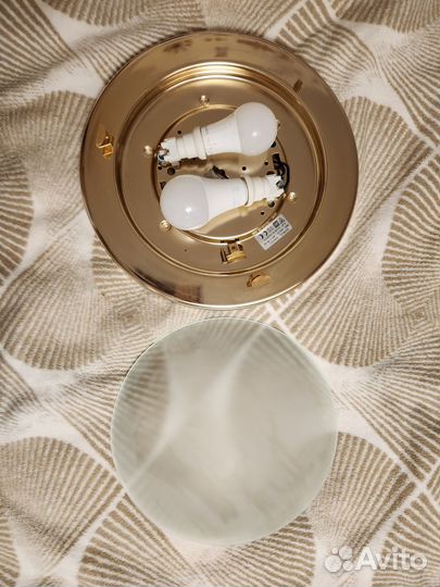 Светильник потолочный