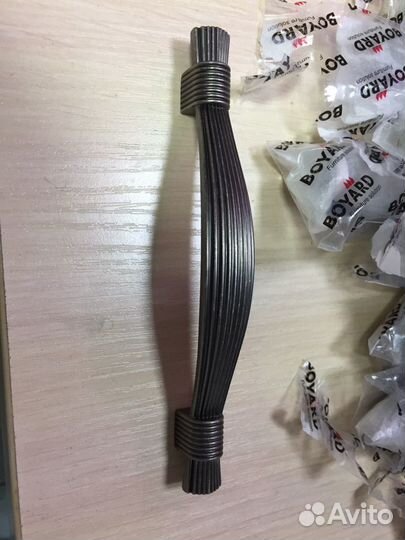 Мебельные ручки