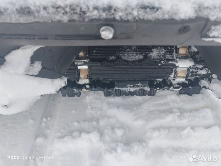 Продам снегоход буран