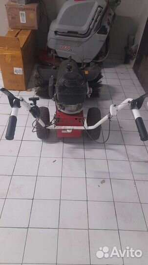 Подметальная машина Tielburger tk36 Honda