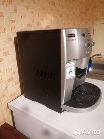 Кофемашина De'Longhi Magnifica esam 4200