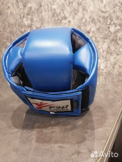 Шлем для единоборств