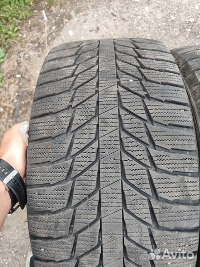 Triangle PL01 235/45 R17