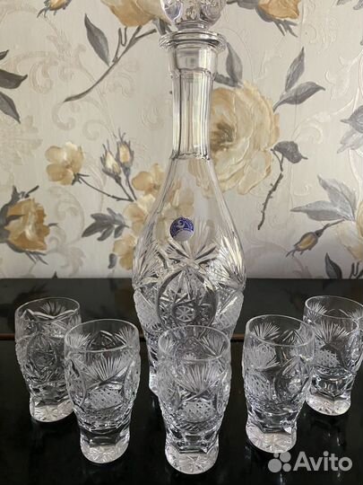 Дядьково графин с рюмками