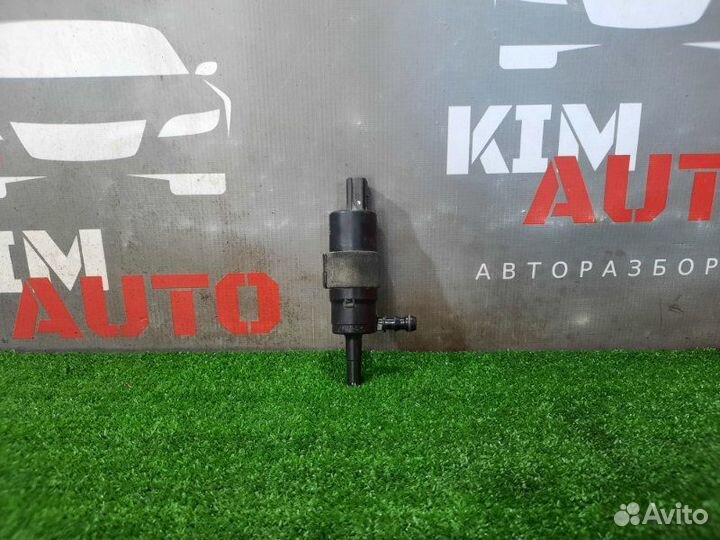 Насос омывателя фар Audi A6 C6 Quattro седан 3.2