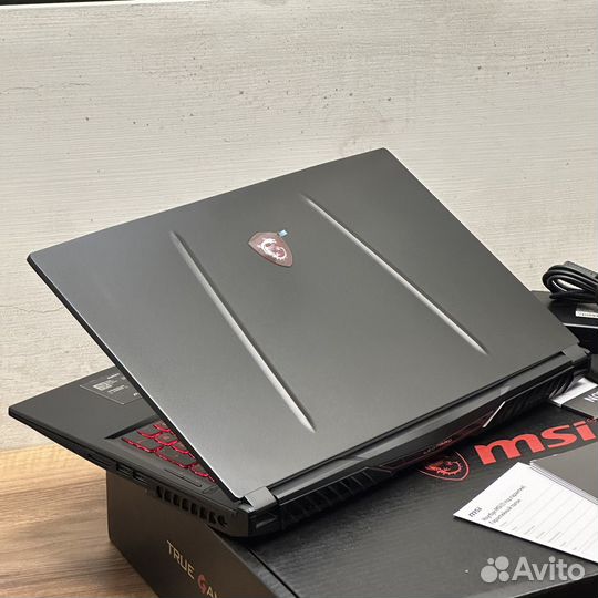 Msi Leopard 17.3 144Hz I5-10300H/16GB/GTX 1650/SSD