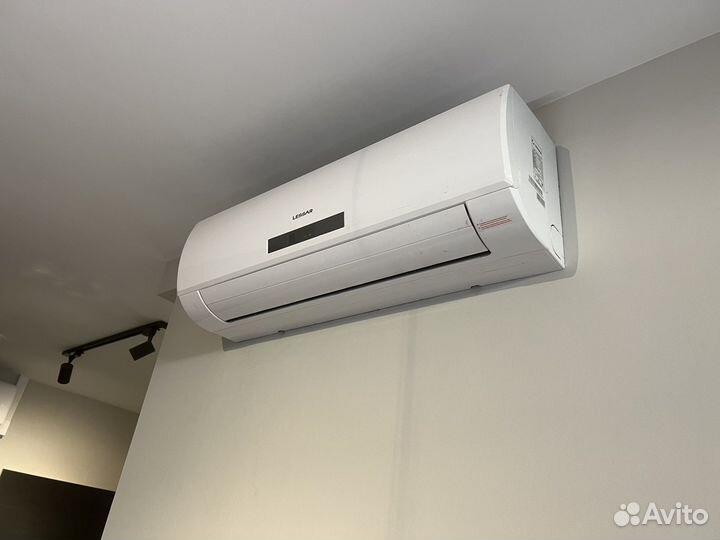 Фанкойл настенный Lessar LSF-400KH22