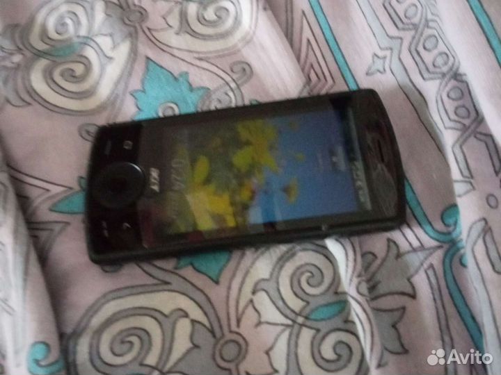 Мобильный телефон acer