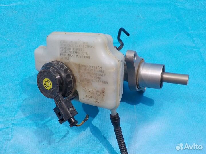 Цилиндр тормозной главный skoda Octavia A5 (1Z) 20