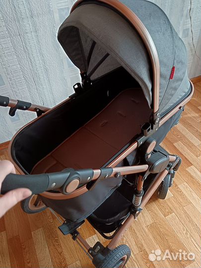 Коляска 3 в 1 с автолюлькой