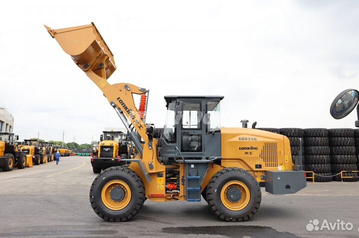 Фронтальный погрузчик Lonking LG833G, 2023