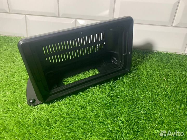 Рамка переходная универсальная по 9 дюймов