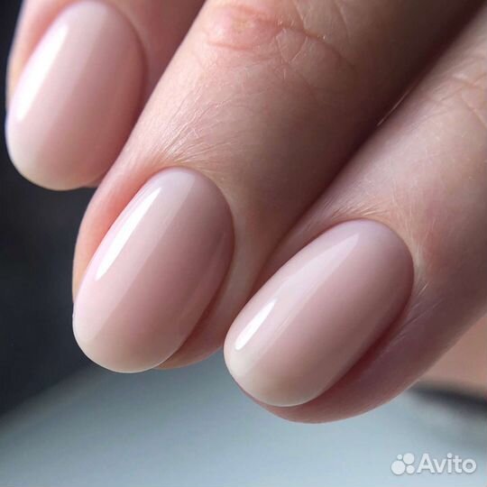 Мастер маникюра и педикюра