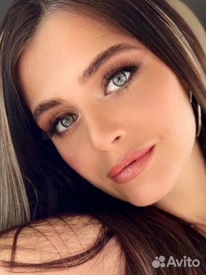 Визажист, стилист (укладка и макияж)