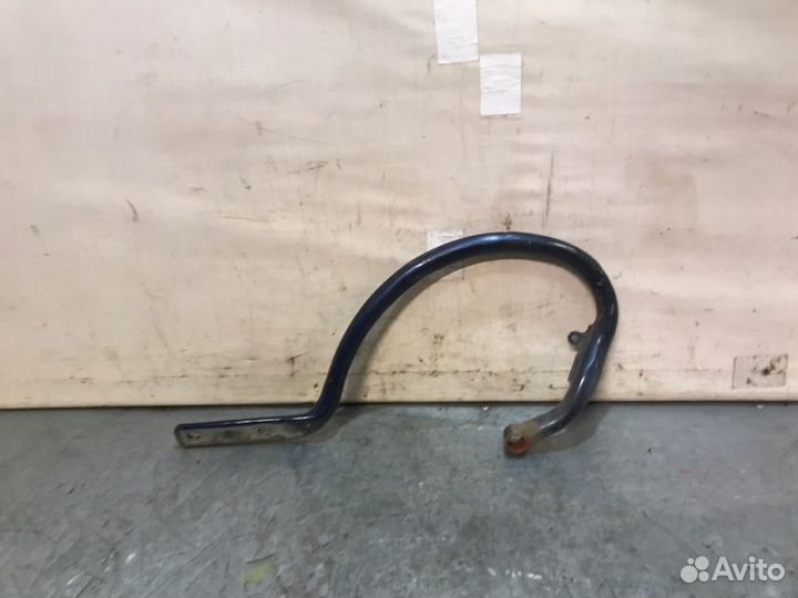 Петля крышки багажника задняя правая Peugeot 406