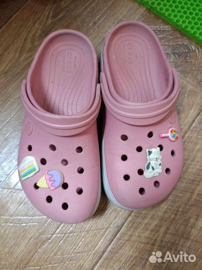 Crocs