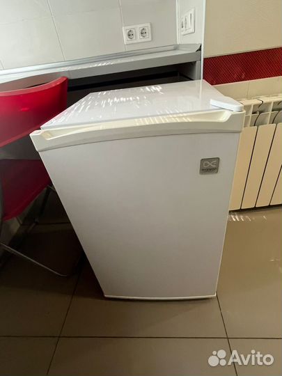 Холодильник бу маленький