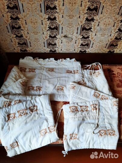 Бортики в кроватку детскую