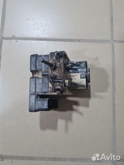 Блок абс Skoda Octavia a5