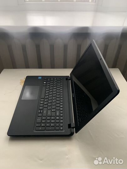 Ноутбук Acer Aspire ES1-533