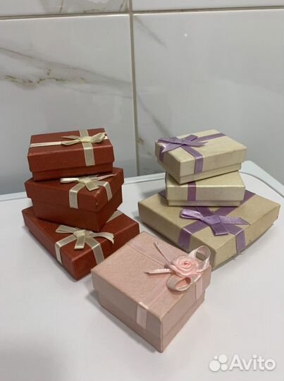 Коробки подарочные