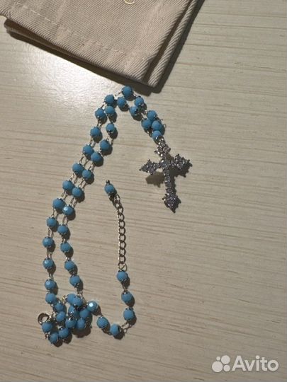 Подвеска крест голубая perre