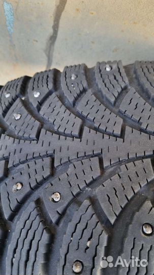 Nokian Tyres Hakkapeliitta 4 205/60 R16