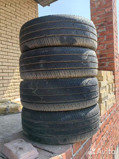 Continental Vanco 2 235/65 R16