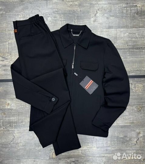 Мужской костюм zegna