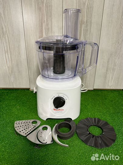 Кухонный комбайн Moulinex Easy Force FP244110