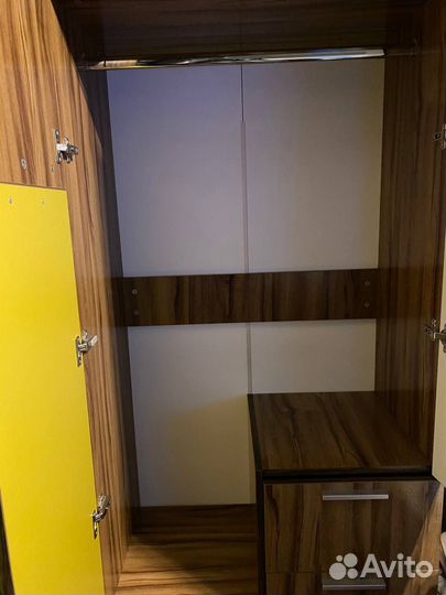 Шкаф для одежды