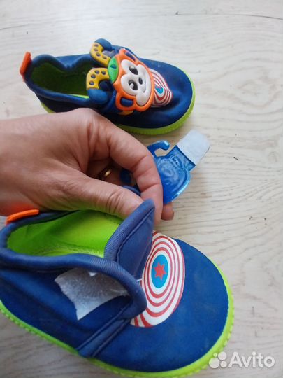 Аквашузы коралловый тапочки для моря детские