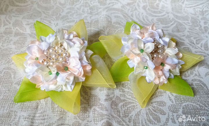 Резинка-бантик для волос